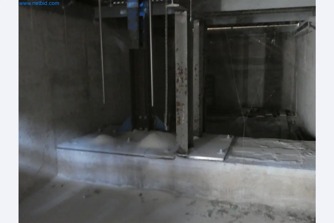 Injection molding machines, CNC machines & assembly lines for heating elements and automotive components-14