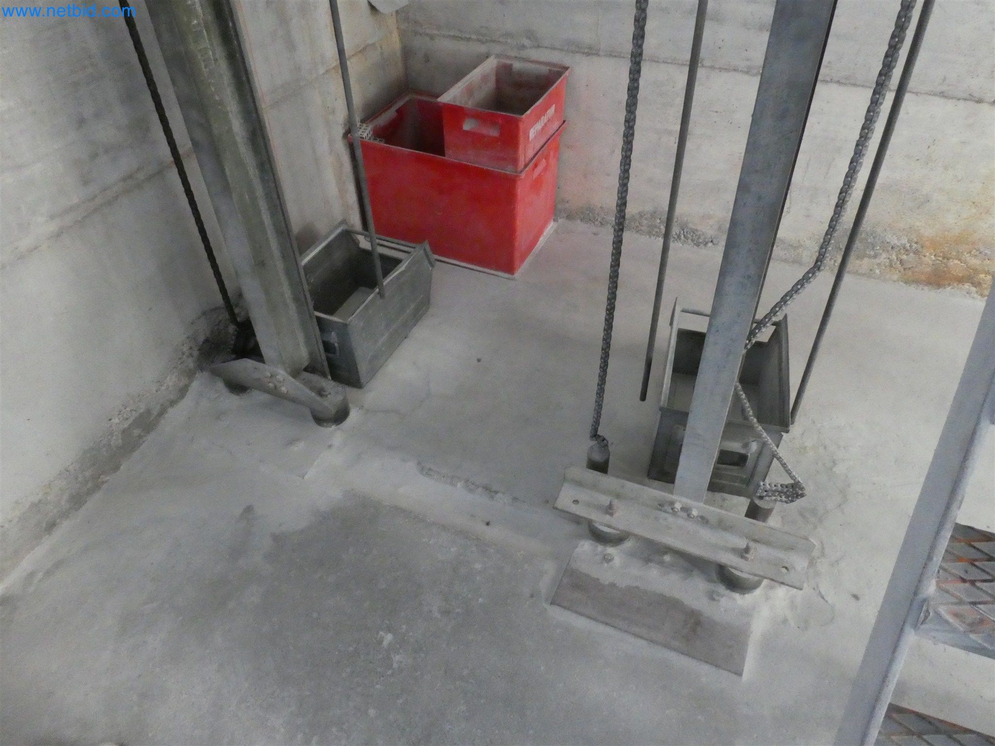 Injection molding machines, CNC machines & assembly lines for heating elements and automotive components-18