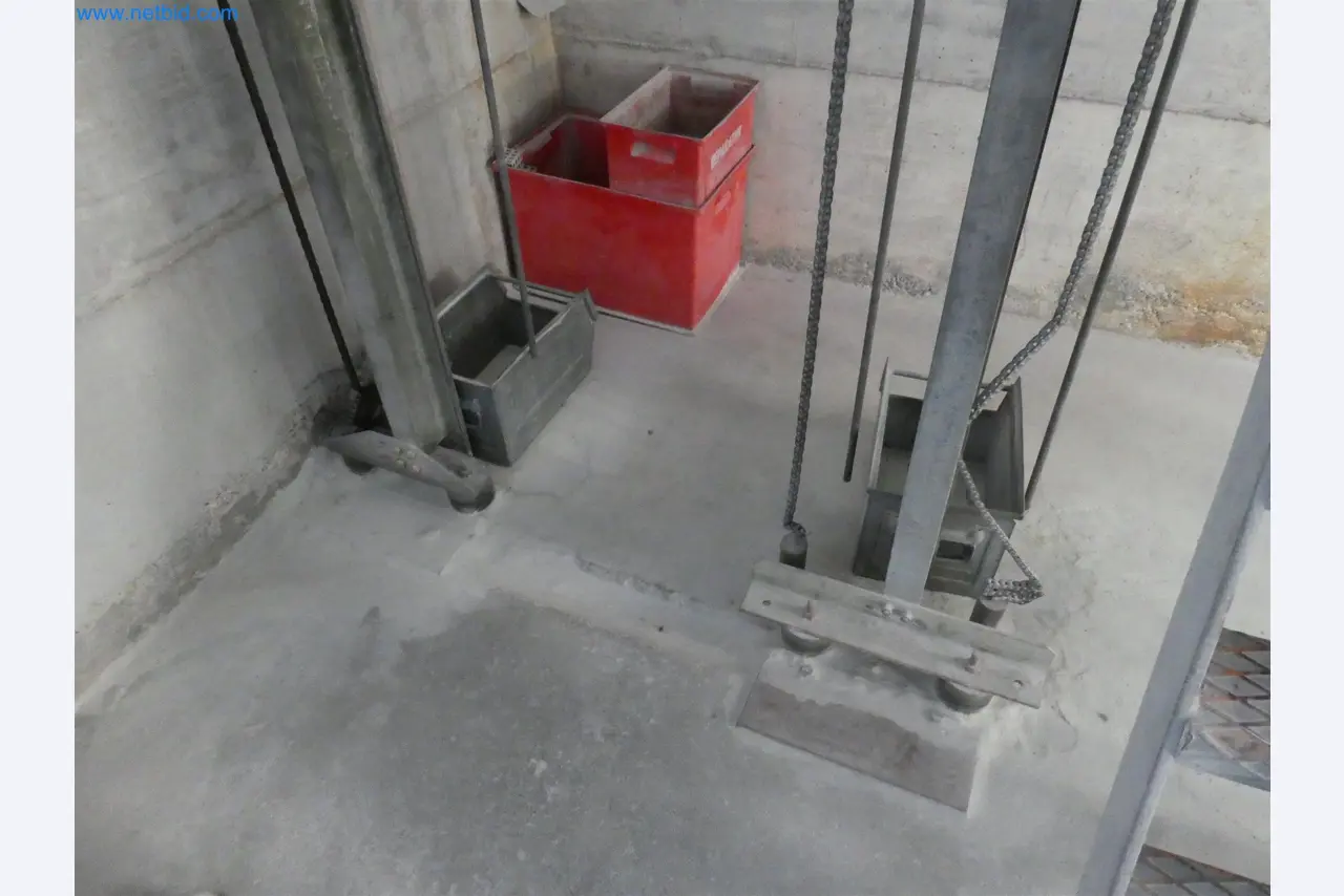 Injection molding machines, CNC machines & assembly lines for heating elements and automotive components-18