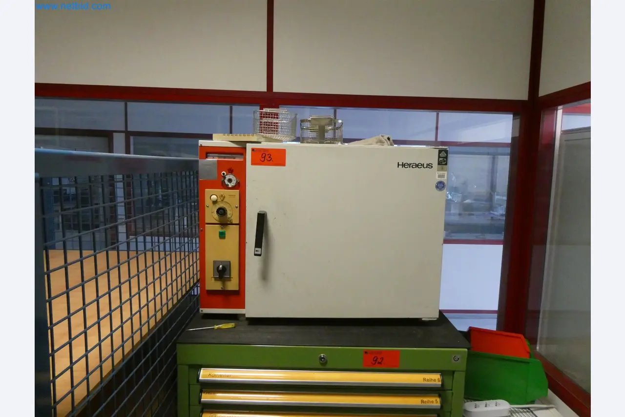 Injection molding machines, CNC machines & assembly lines for heating elements and automotive components-1