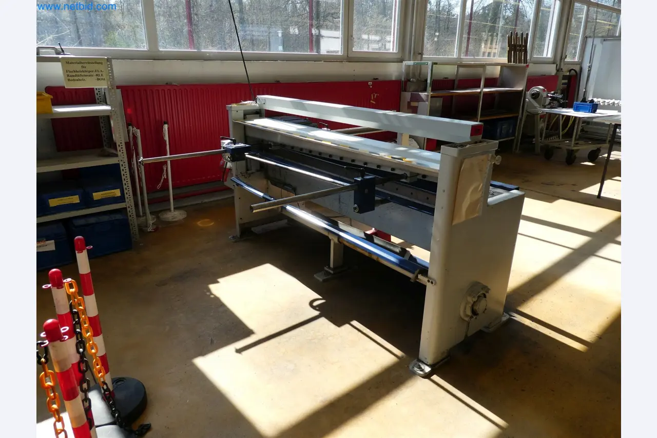 Spritzgießmaschinen, CNC-Maschinen & Montagelinien für Heizelemente und Automotive-Komponenten-5