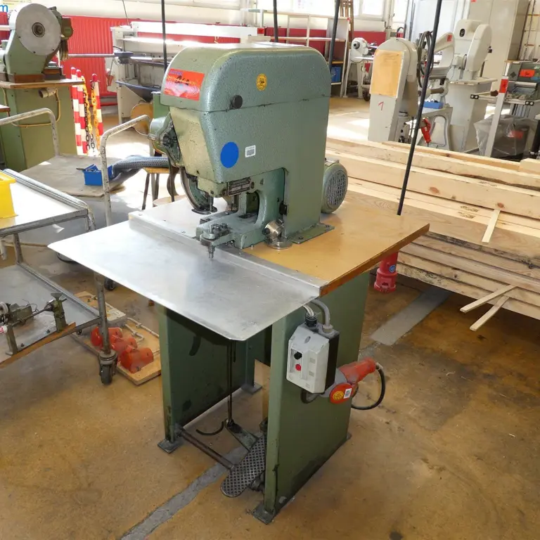 Machine à riveter Hang 103K