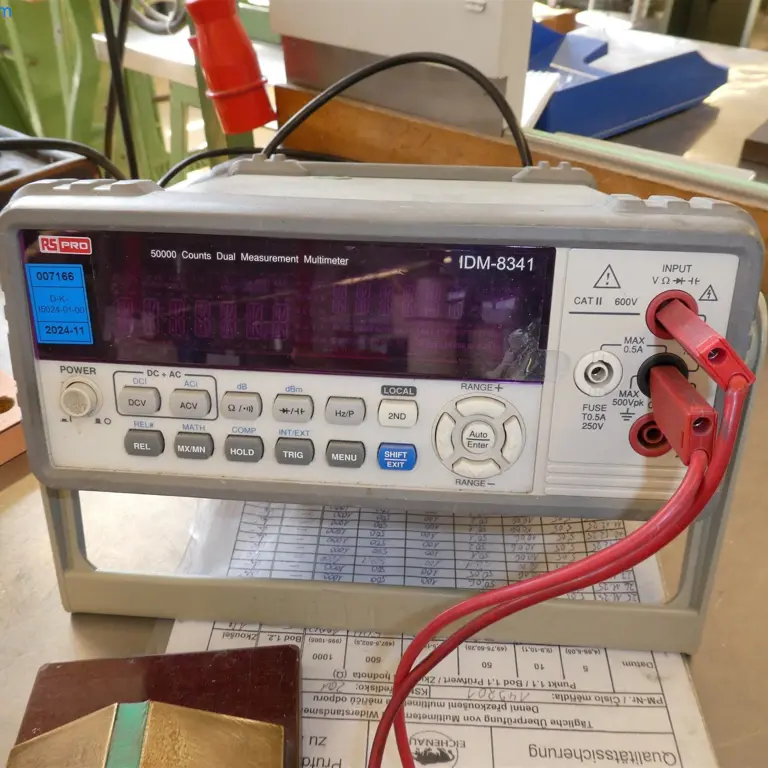Multimètre RS Pro IDM-8341