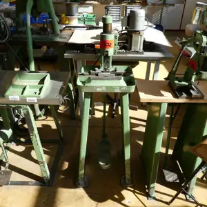 poinçonnage manuel Wörner