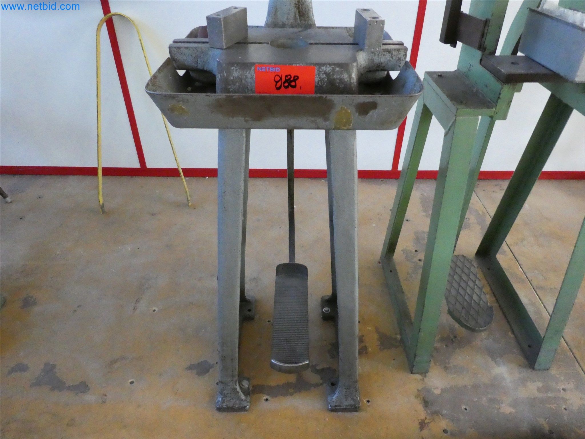 Injection molding machines, CNC machines & assembly lines for heating elements and automotive components-3