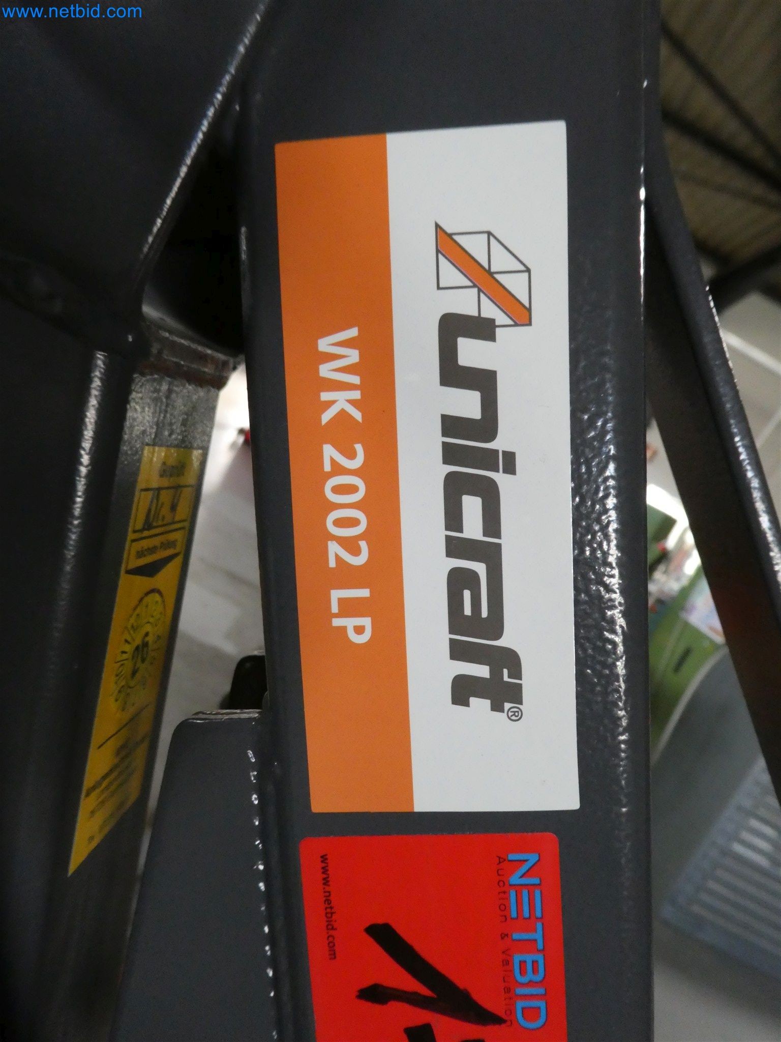 Machines de moulage par injection, machines CNC & lignes d'assemblage pour les éléments chauffants et les composants automobiles-3