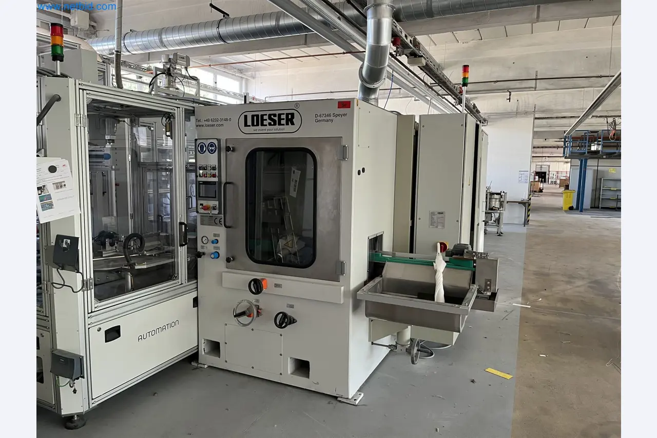 Vstřikovací stroje, CNC stroje a montážní linky pro topná tělesa a automobilové komponenty-1