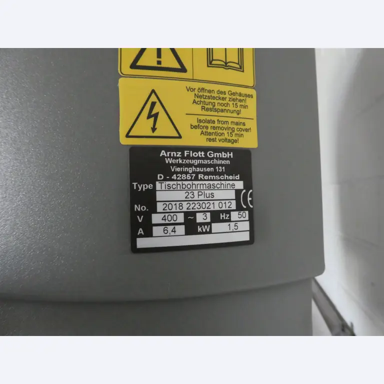 Machines de moulage par injection, machines CNC & lignes d'assemblage pour les éléments chauffants et les composants automobiles-6