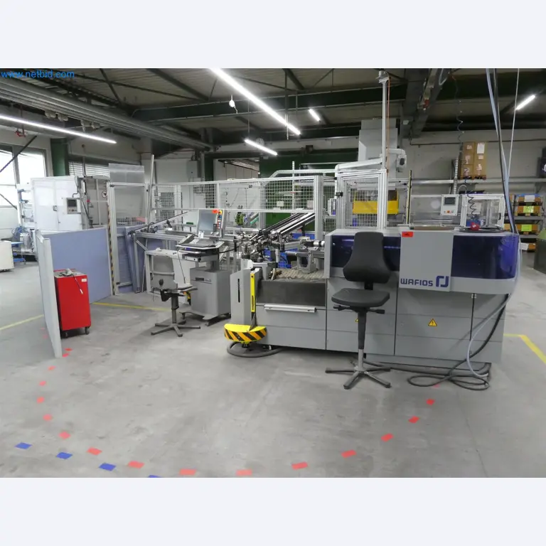 Máquinas de moldagem por injeção, máquinas CNC e linhas de montagem para elementos de aquecimento e componentes automóveis-1