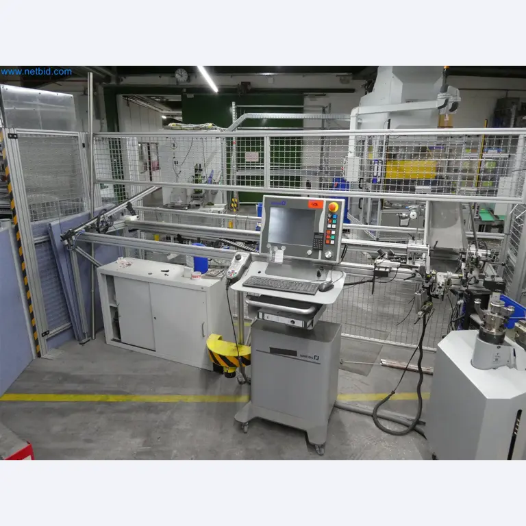 Máquinas de moldagem por injeção, máquinas CNC e linhas de montagem para elementos de aquecimento e componentes automóveis-8