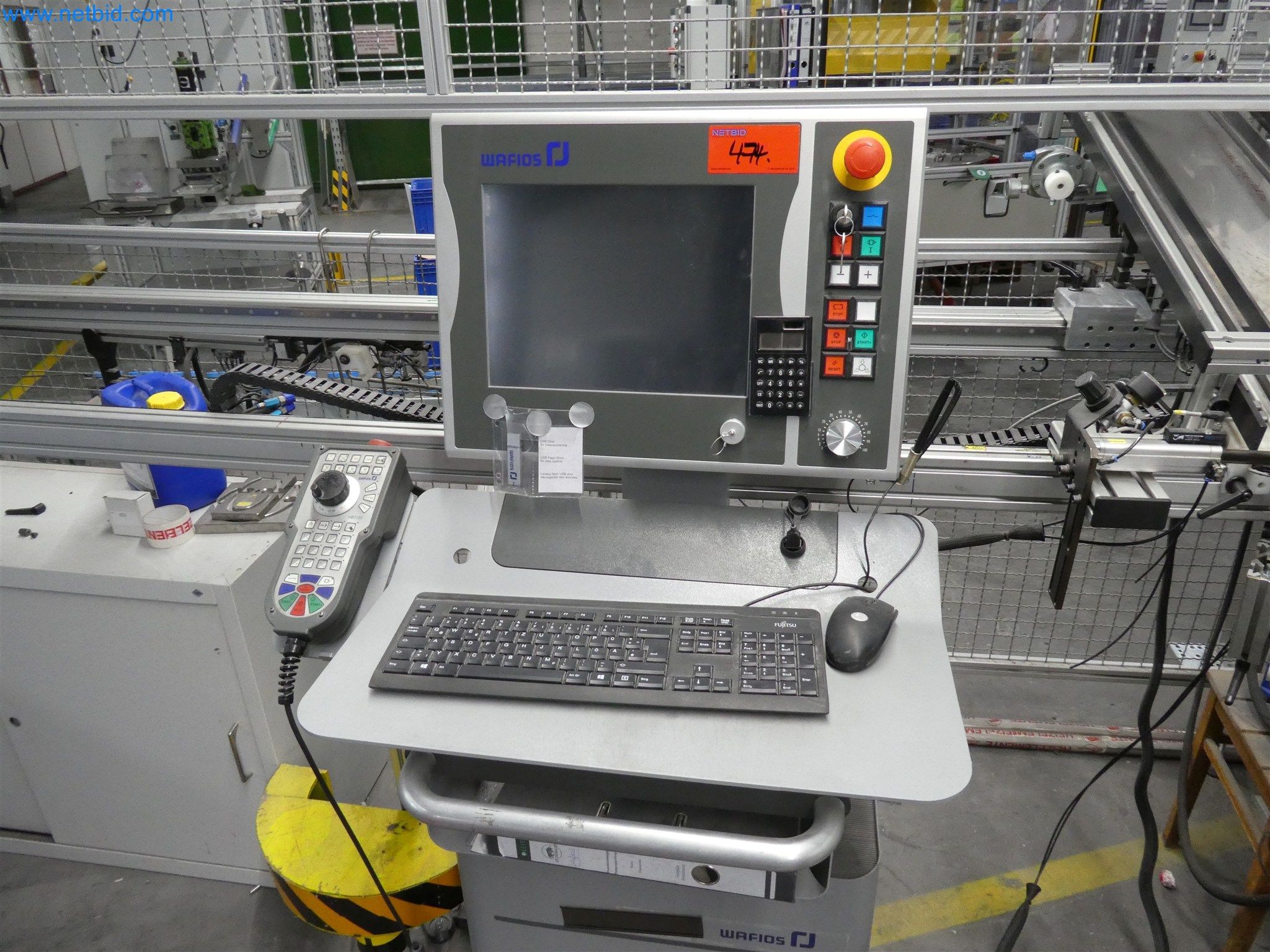 Máquinas de moldagem por injeção, máquinas CNC e linhas de montagem para elementos de aquecimento e componentes automóveis-9