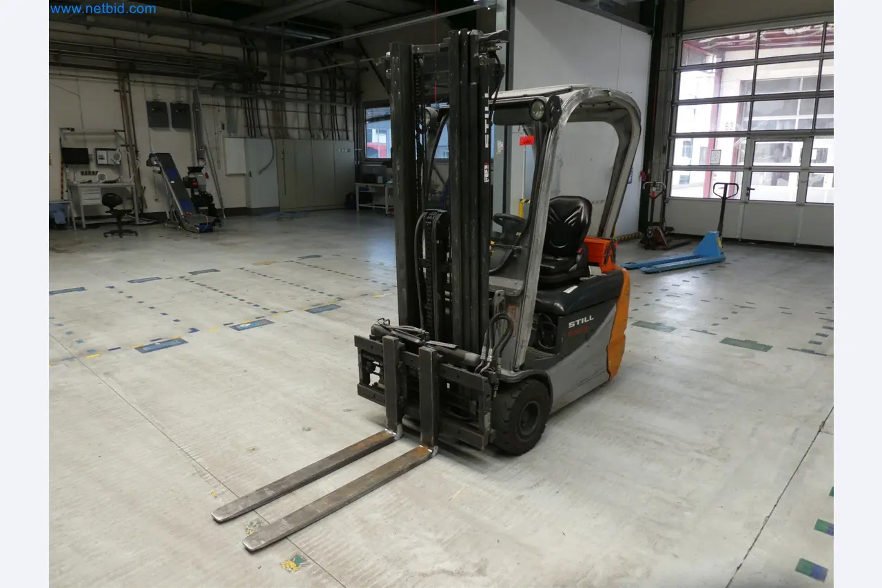 Máquinas de moldagem por injeção, máquinas CNC e linhas de montagem para elementos de aquecimento e componentes automóveis-1