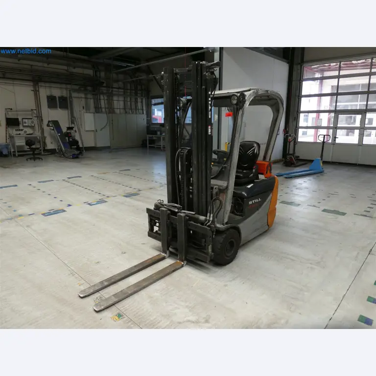Máquinas de moldagem por injeção, máquinas CNC e linhas de montagem para elementos de aquecimento e componentes automóveis-1