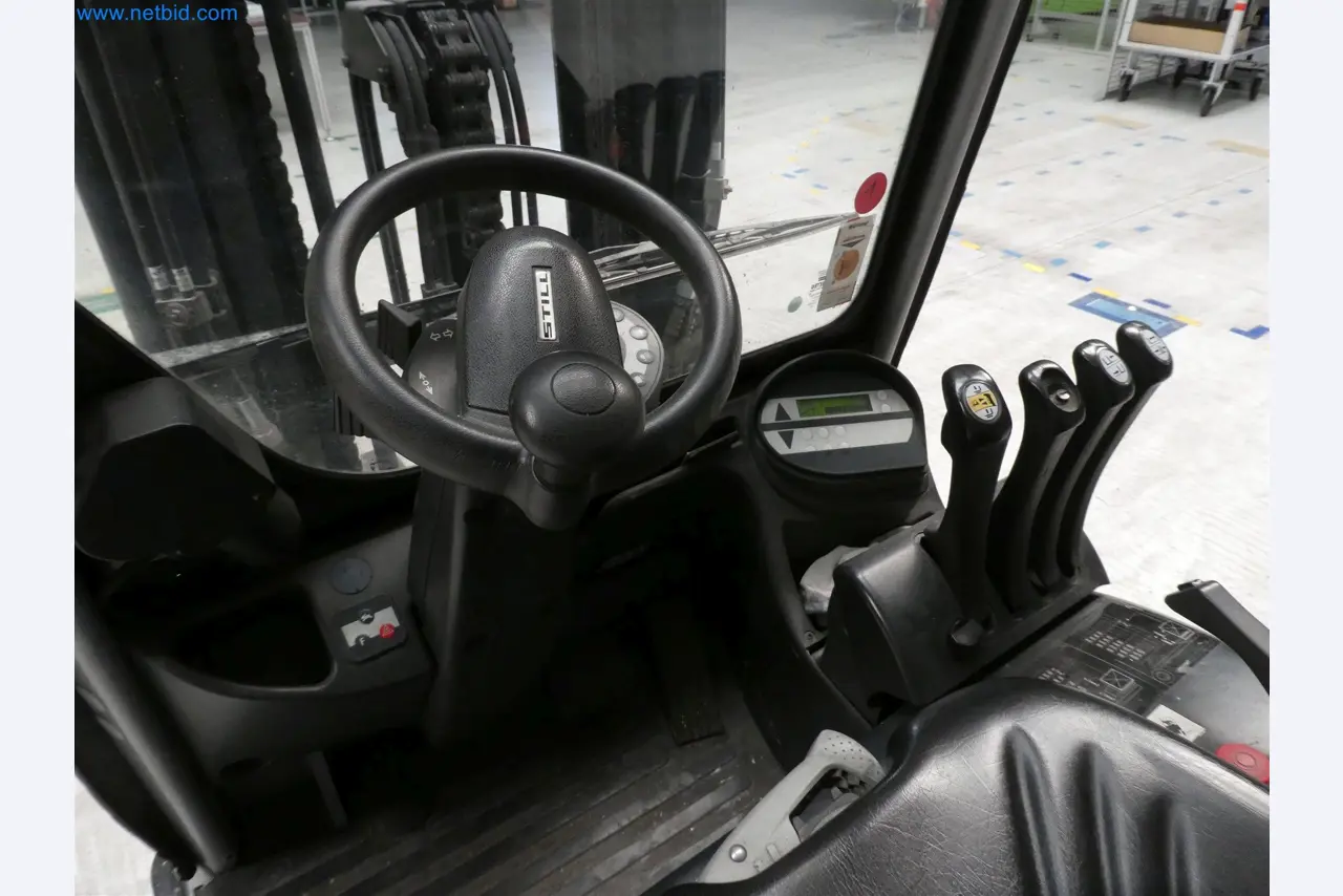 Máquinas de moldagem por injeção, máquinas CNC e linhas de montagem para elementos de aquecimento e componentes automóveis-5