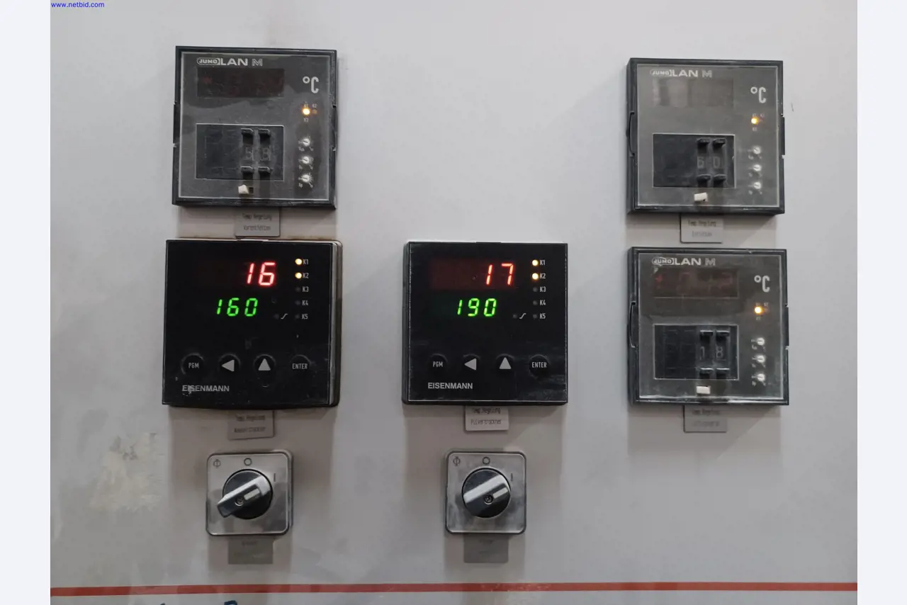 Machines of a lighting manufacturer for metalworking with accessories, continuous painting system, high-bay racking, industrial trucks, vehicles, IT and office equipment-10