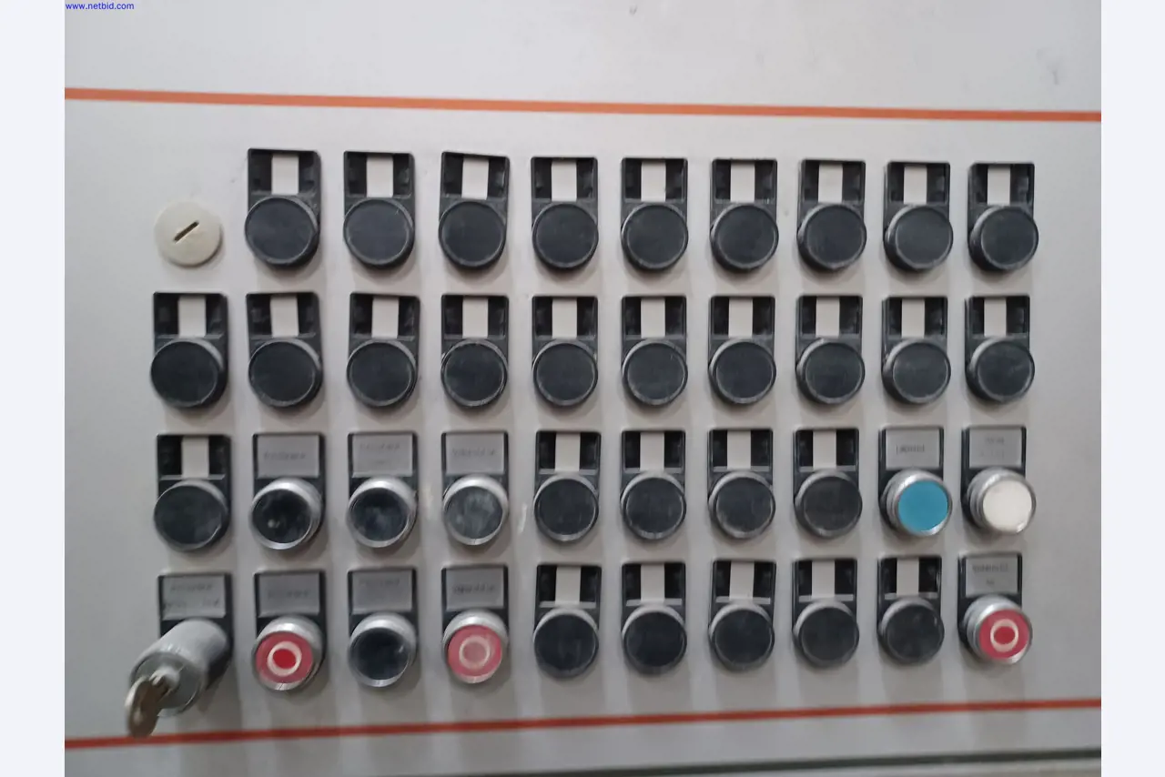 Machines of a lighting manufacturer for metalworking with accessories, continuous painting system, high-bay racking, industrial trucks, vehicles, IT and office equipment-12