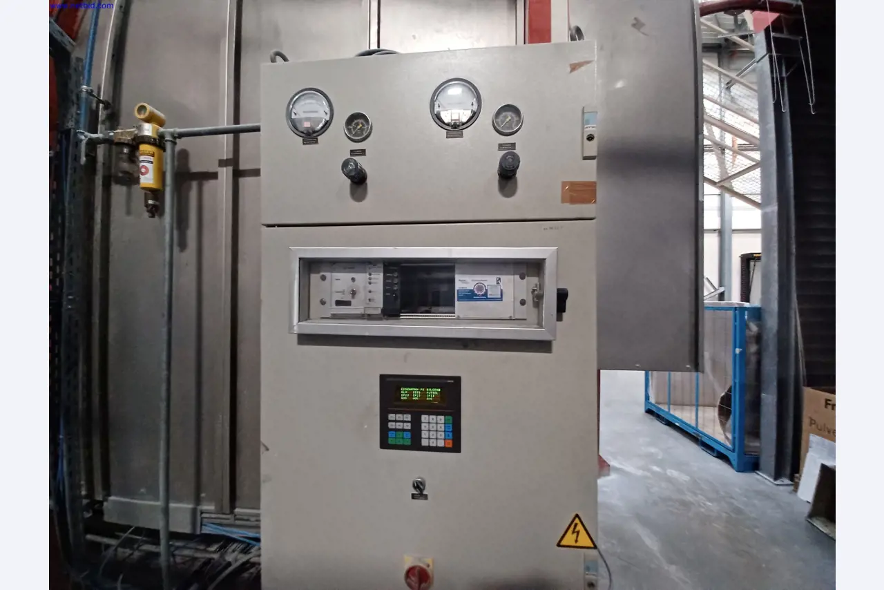 Machines of a lighting manufacturer for metalworking with accessories, continuous painting system, high-bay racking, industrial trucks, vehicles, IT and office equipment-16