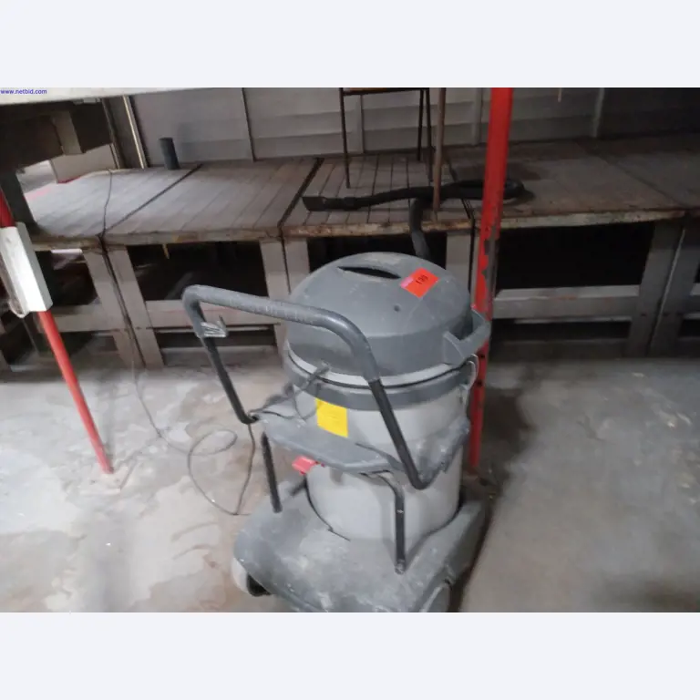 Maszyny producenta oświetlenia, w tym do obróbki metalu z akcesoriami, system ciągłego malowania, regały wysokiego składowania, wózki przemysłowe, pojazdy, sprzęt IT i biurowy-5