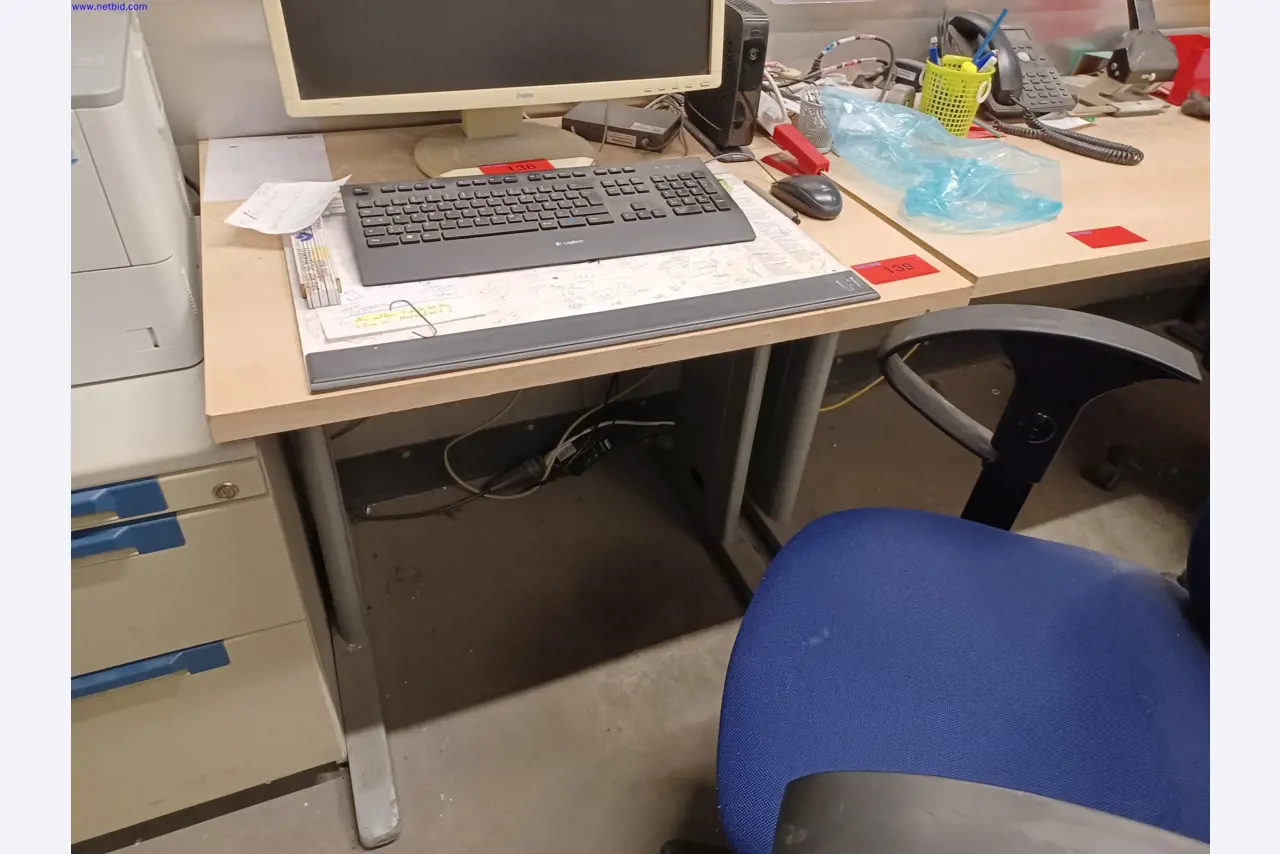 Machines of a lighting manufacturer for metalworking with accessories, continuous painting system, high-bay racking, industrial trucks, vehicles, IT and office equipment-3