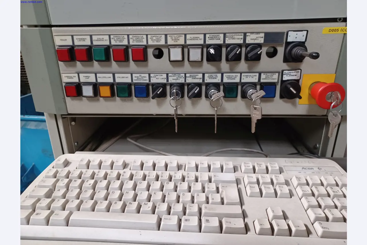 Machines of a lighting manufacturer for metalworking with accessories, continuous painting system, high-bay racking, industrial trucks, vehicles, IT and office equipment-12