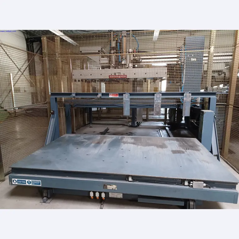 Machines of a lighting manufacturer for metalworking with accessories, continuous painting system, high-bay racking, industrial trucks, vehicles, IT and office equipment-14