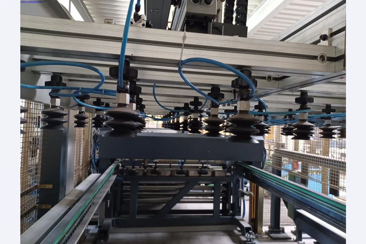 Machines of a lighting manufacturer for metalworking with accessories, continuous painting system, high-bay racking, industrial trucks, vehicles, IT and office equipment-18