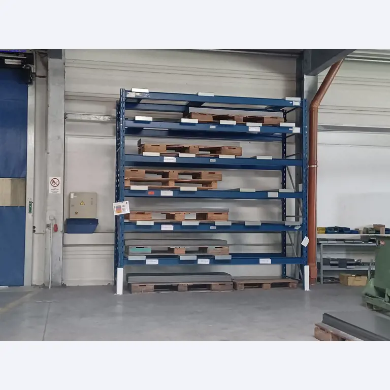 Machines of a lighting manufacturer for metalworking with accessories, continuous painting system, high-bay racking, industrial trucks, vehicles, IT and office equipment-2