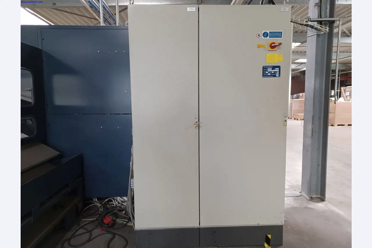 Machines of a lighting manufacturer for metalworking with accessories, continuous painting system, high-bay racking, industrial trucks, vehicles, IT and office equipment-11