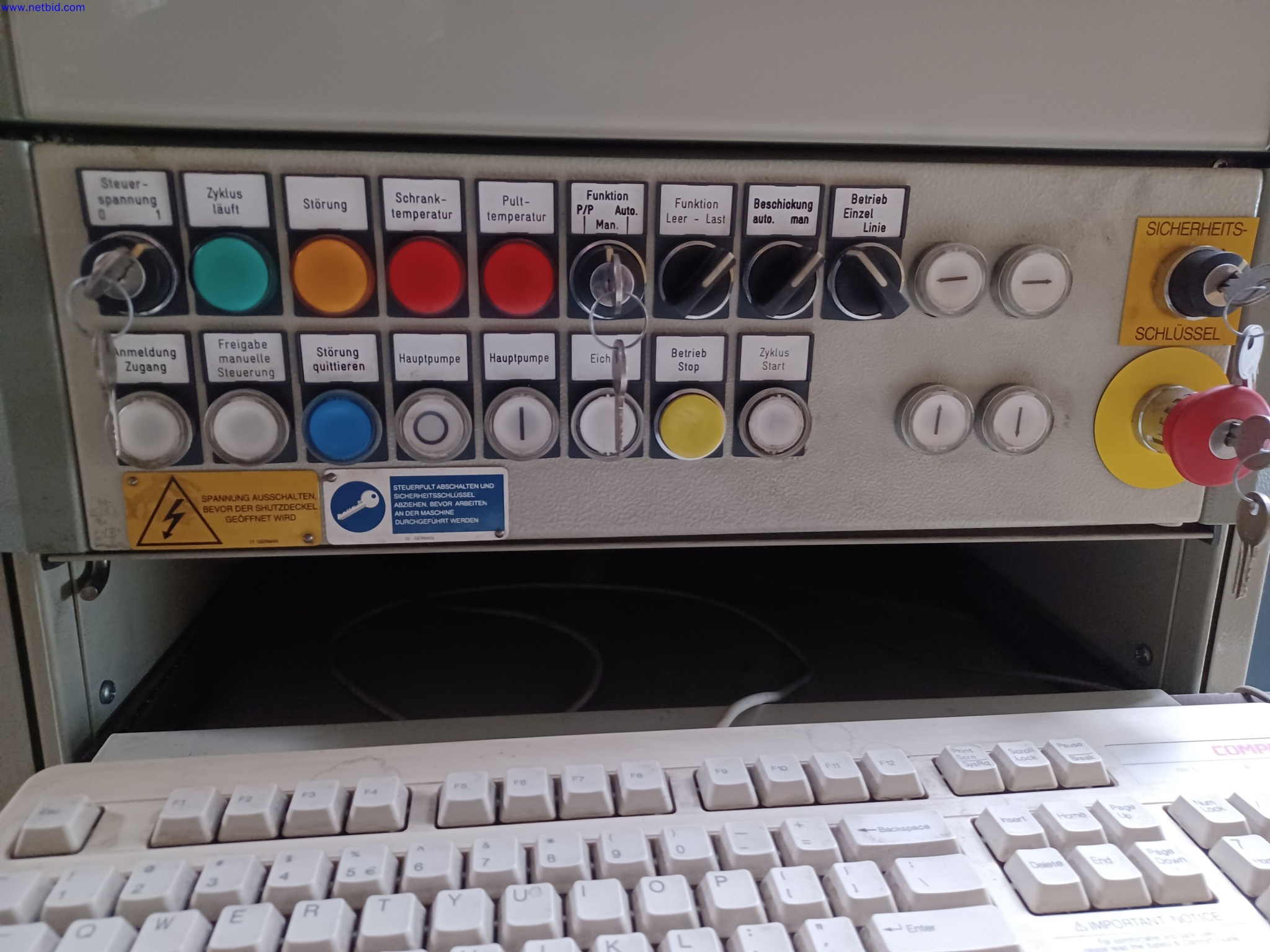 Machines of a lighting manufacturer for metalworking with accessories, continuous painting system, high-bay racking, industrial trucks, vehicles, IT and office equipment-6