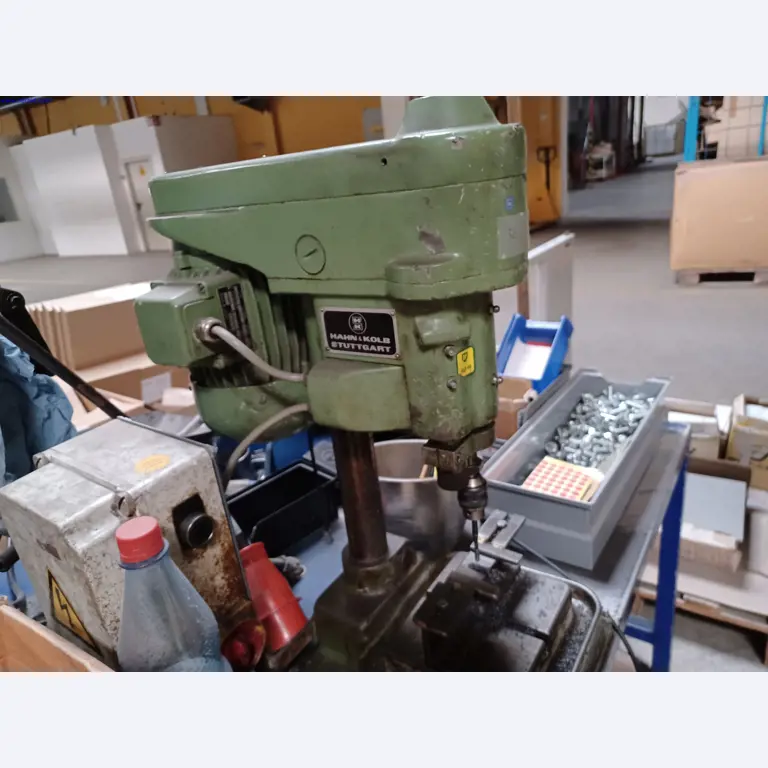 Machines of a lighting manufacturer for metalworking with accessories, continuous painting system, high-bay racking, industrial trucks, vehicles, IT and office equipment-3