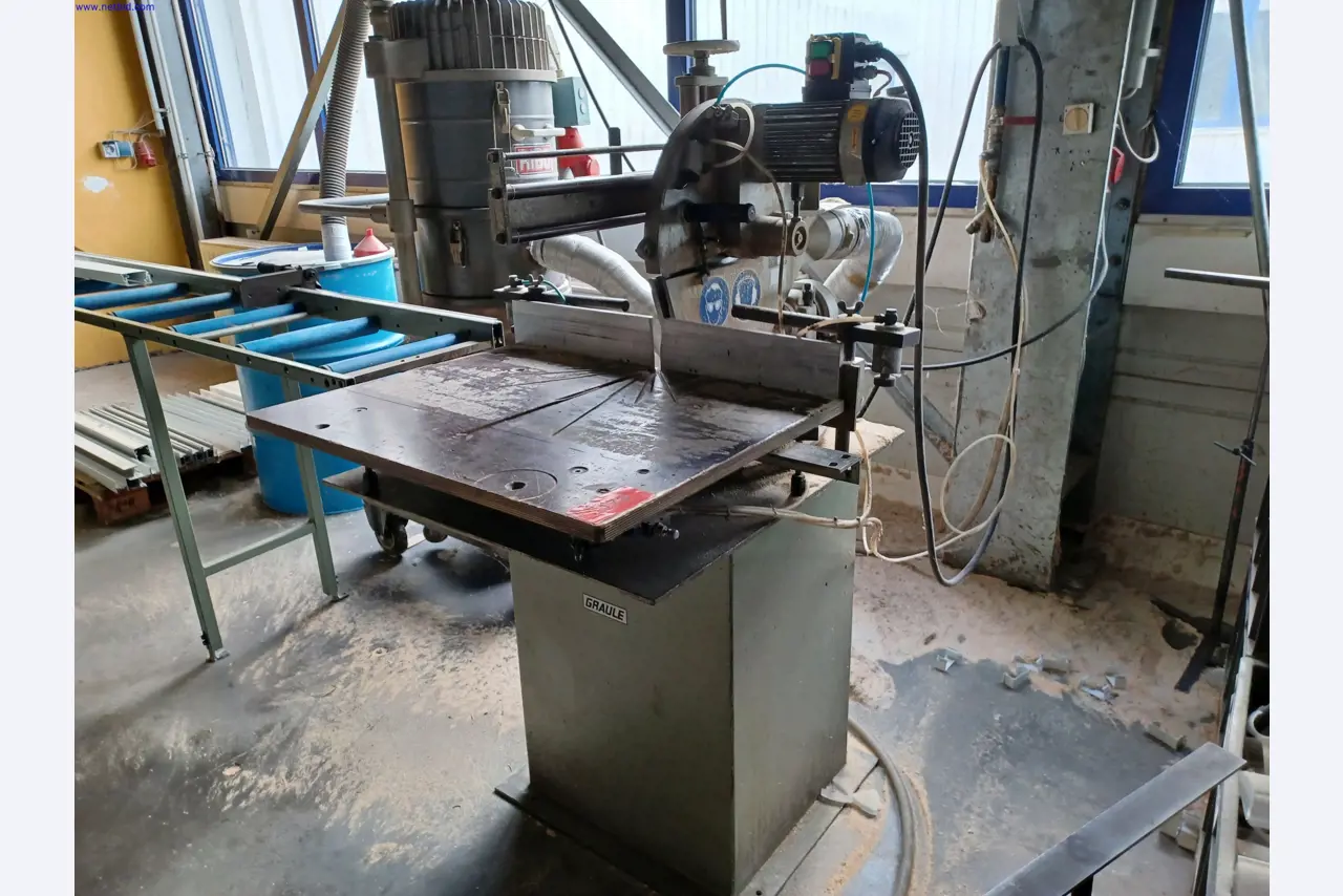 Machines of a lighting manufacturer for metalworking with accessories, continuous painting system, high-bay racking, industrial trucks, vehicles, IT and office equipment-1