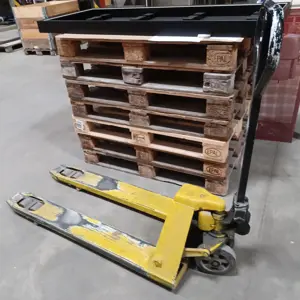 Pallet truck