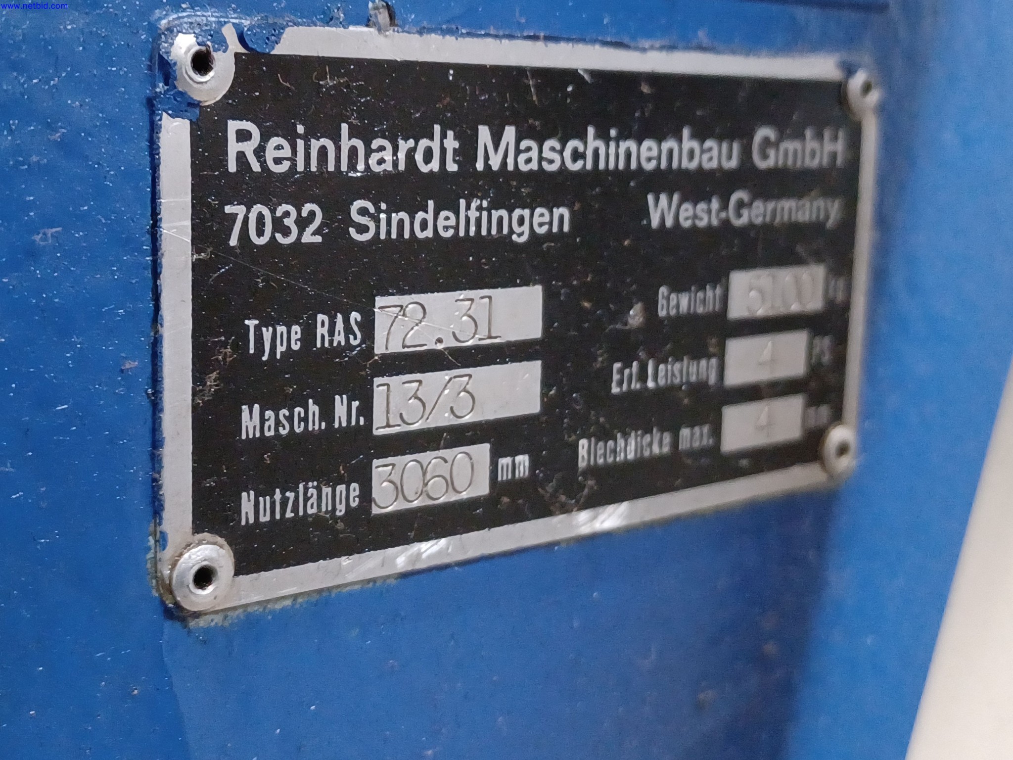 Machines of a lighting manufacturer for metalworking with accessories, continuous painting system, high-bay racking, industrial trucks, vehicles, IT and office equipment-2