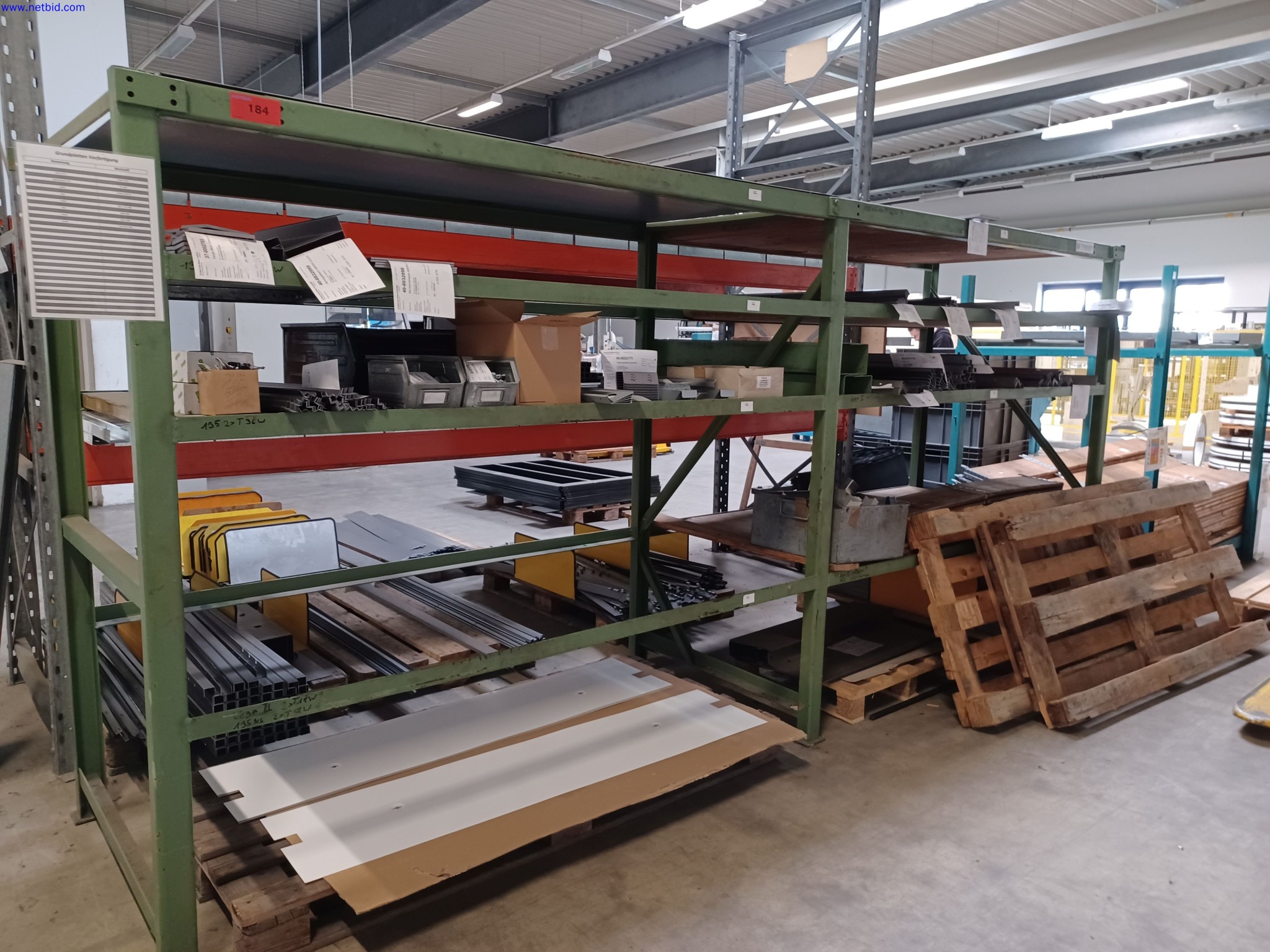 Machines of a lighting manufacturer for metalworking with accessories, continuous painting system, high-bay racking, industrial trucks, vehicles, IT and office equipment-1