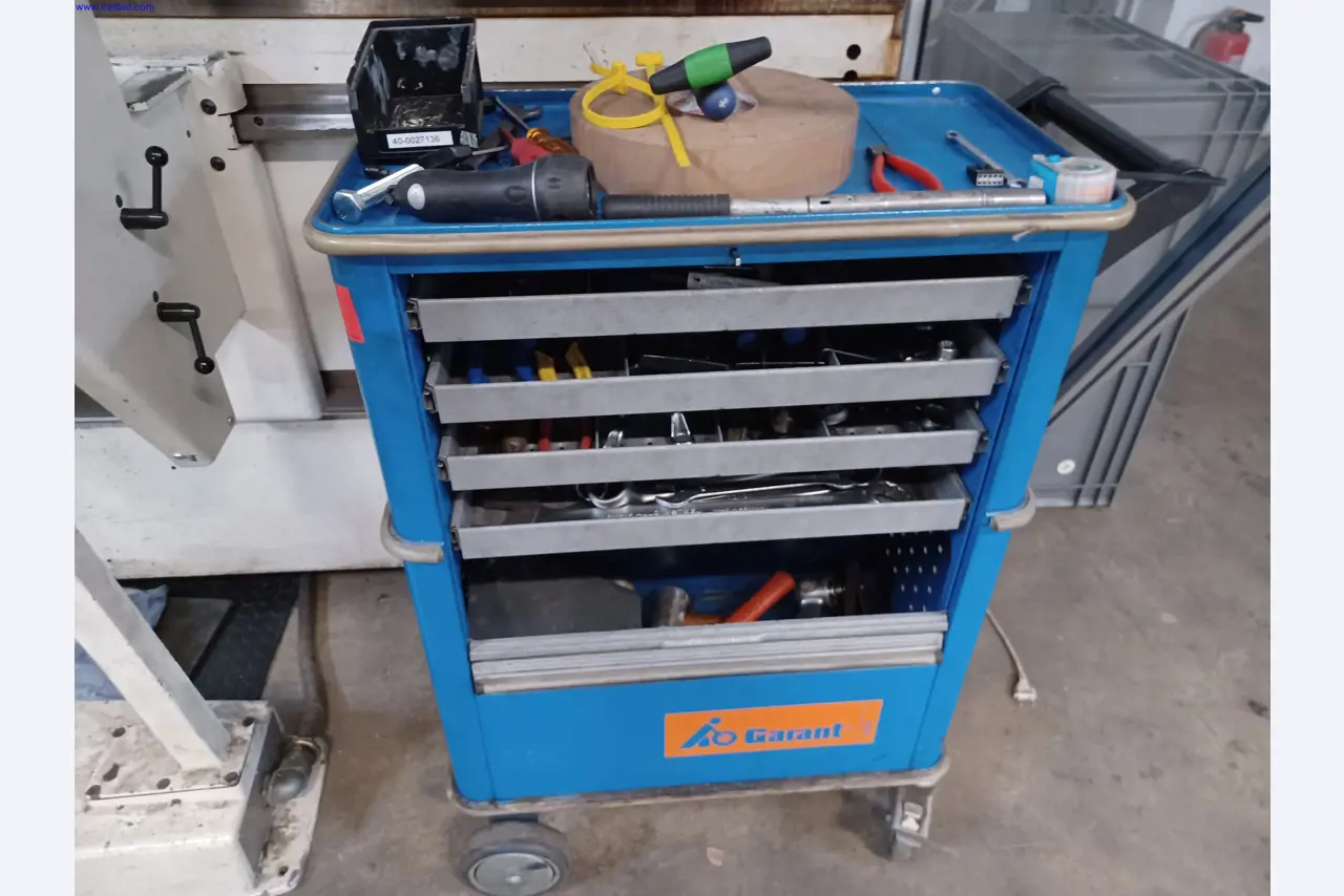 Machines of a lighting manufacturer for metalworking with accessories, continuous painting system, high-bay racking, industrial trucks, vehicles, IT and office equipment-1