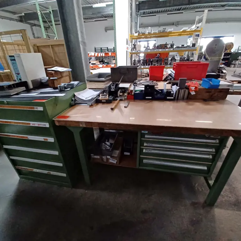 Workbench Hoffmann