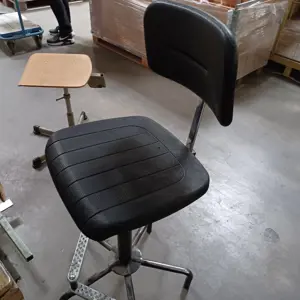 4 Swivel chairs