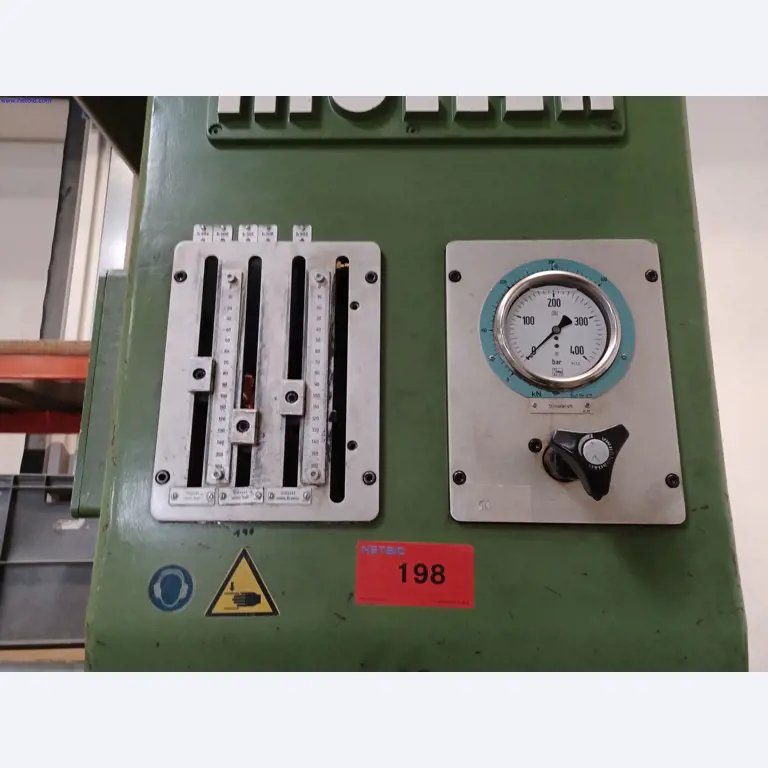 Machines of a lighting manufacturer for metalworking with accessories, continuous painting system, high-bay racking, industrial trucks, vehicles, IT and office equipment-3