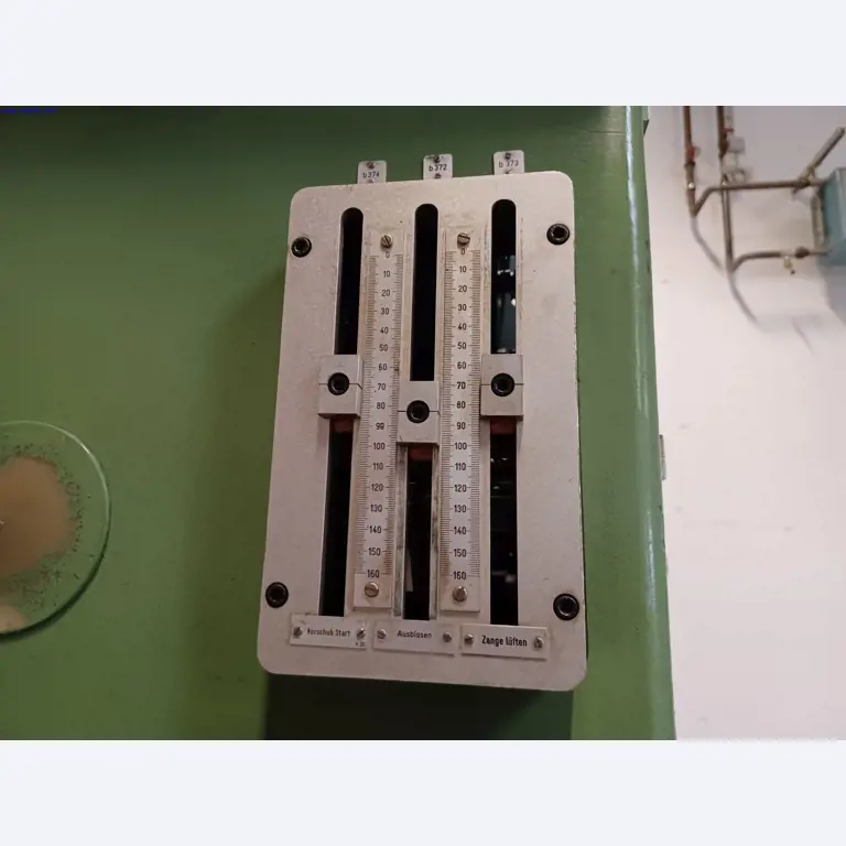 Machines of a lighting manufacturer for metalworking with accessories, continuous painting system, high-bay racking, industrial trucks, vehicles, IT and office equipment-4