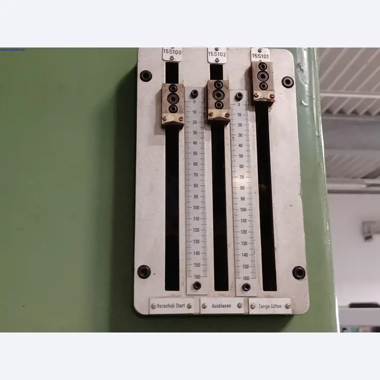 Machines of a lighting manufacturer for metalworking with accessories, continuous painting system, high-bay racking, industrial trucks, vehicles, IT and office equipment-6