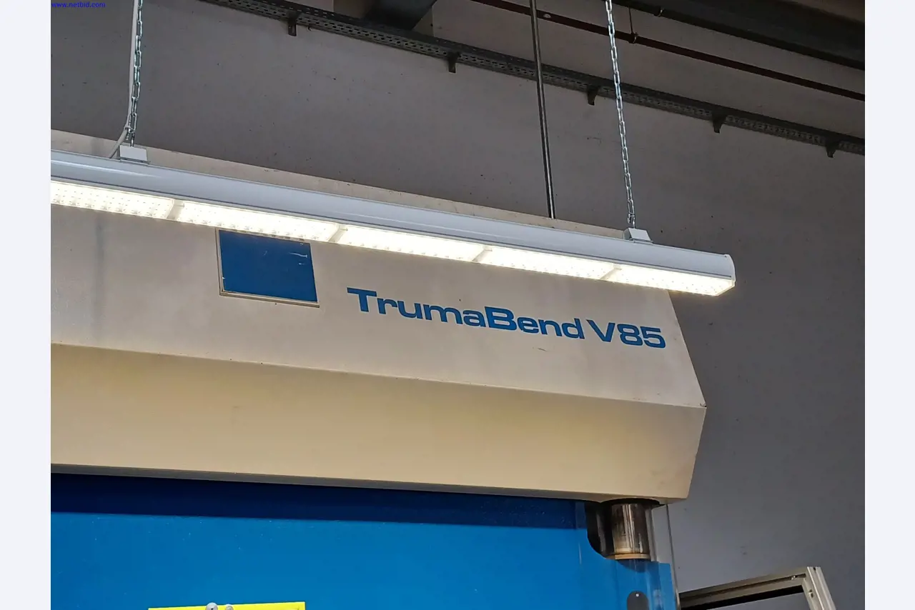 Machines of a lighting manufacturer for metalworking with accessories, continuous painting system, high-bay racking, industrial trucks, vehicles, IT and office equipment-2