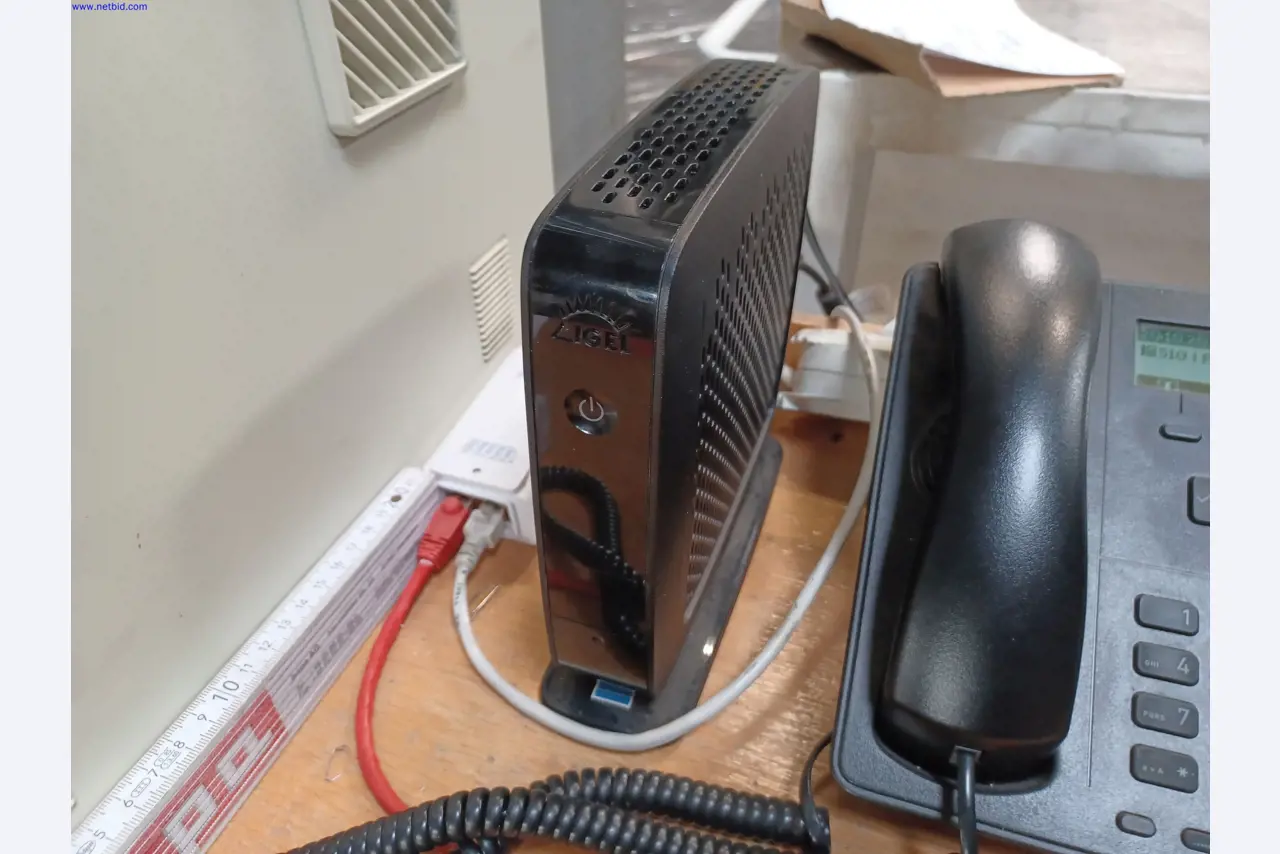 Machines of a lighting manufacturer for metalworking with accessories, continuous painting system, high-bay racking, industrial trucks, vehicles, IT and office equipment-2