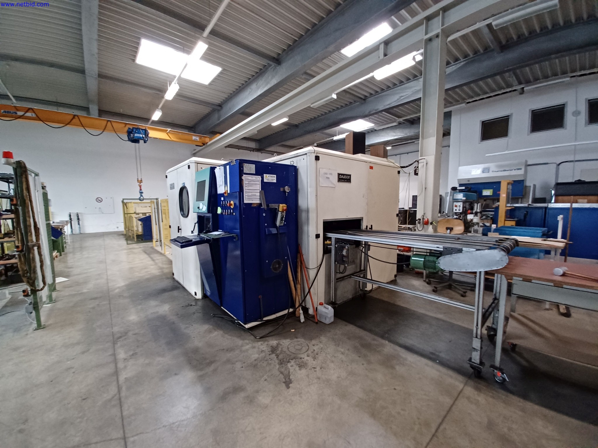 Machines of a lighting manufacturer for metalworking with accessories, continuous painting system, high-bay racking, industrial trucks, vehicles, IT and office equipment-1