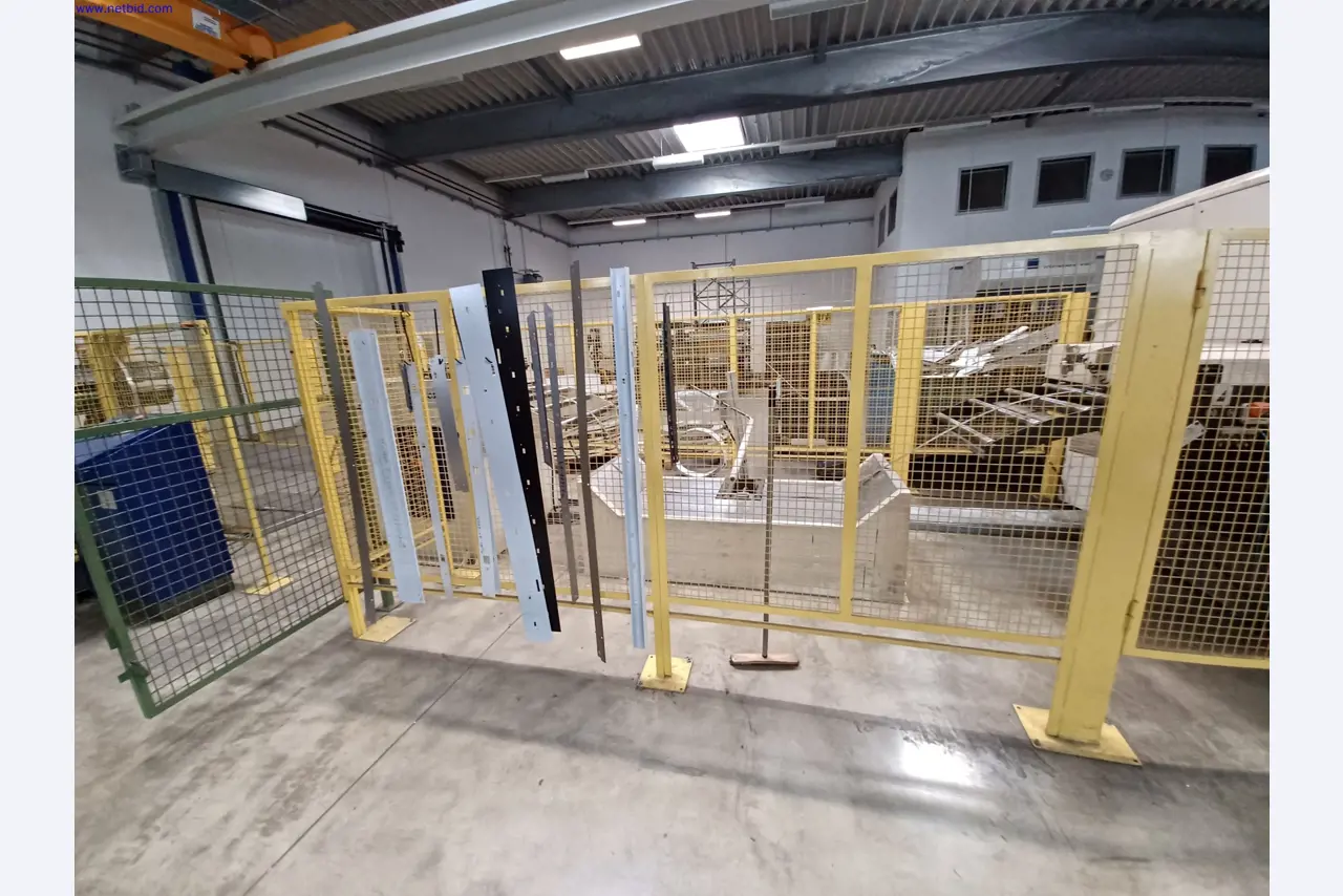 Machines of a lighting manufacturer for metalworking with accessories, continuous painting system, high-bay racking, industrial trucks, vehicles, IT and office equipment-5