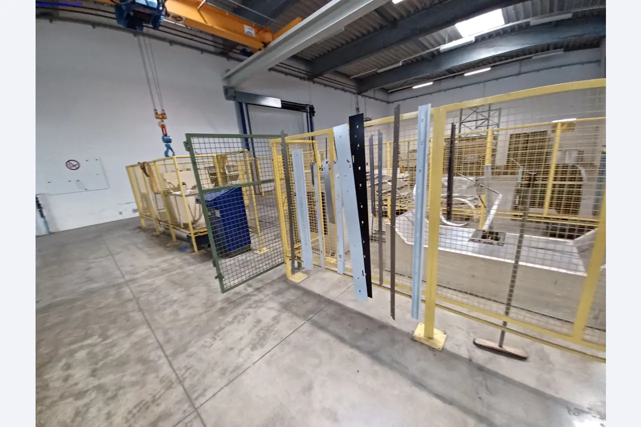 Machines of a lighting manufacturer for metalworking with accessories, continuous painting system, high-bay racking, industrial trucks, vehicles, IT and office equipment-6