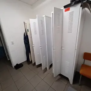 2 Changing room lockers