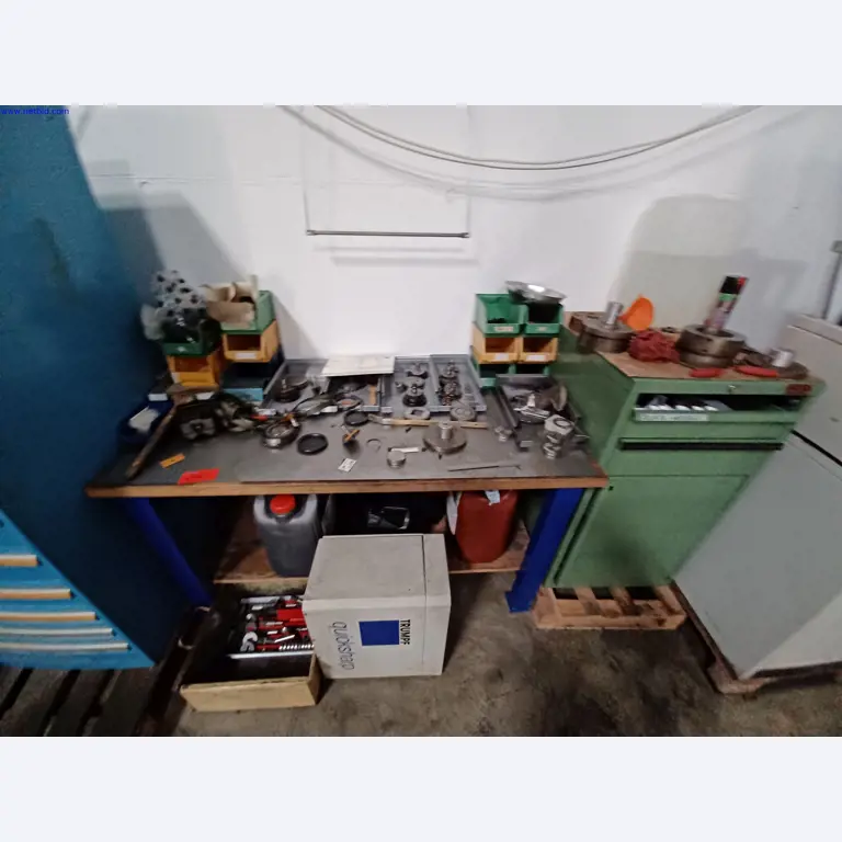 Machines of a lighting manufacturer for metalworking with accessories, continuous painting system, high-bay racking, industrial trucks, vehicles, IT and office equipment-2