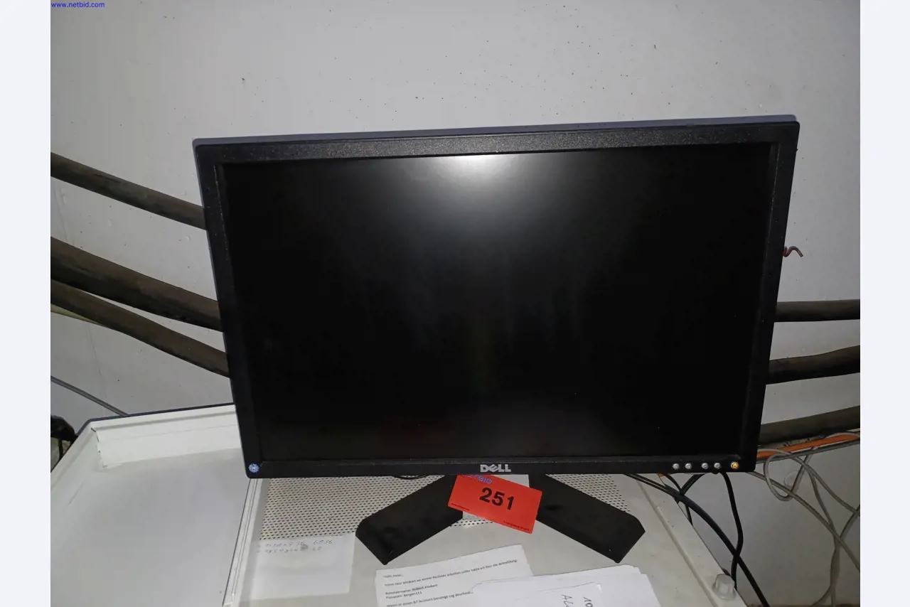 Machines of a lighting manufacturer for metalworking with accessories, continuous painting system, high-bay racking, industrial trucks, vehicles, IT and office equipment-2