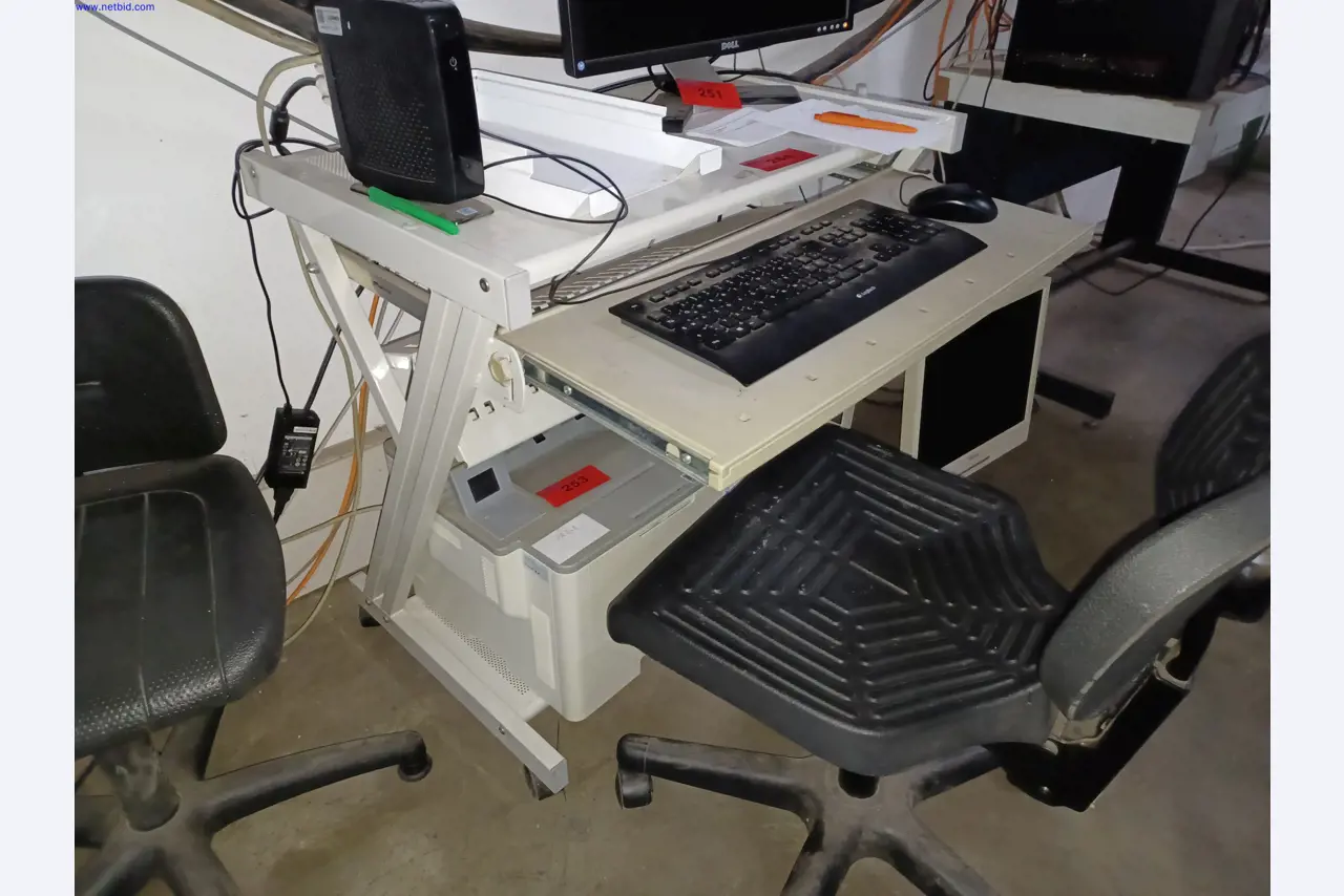 Machines of a lighting manufacturer for metalworking with accessories, continuous painting system, high-bay racking, industrial trucks, vehicles, IT and office equipment-2