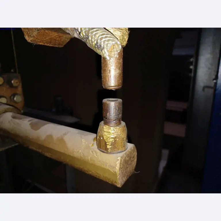 Machines of a lighting manufacturer for metalworking with accessories, continuous painting system, high-bay racking, industrial trucks, vehicles, IT and office equipment-4